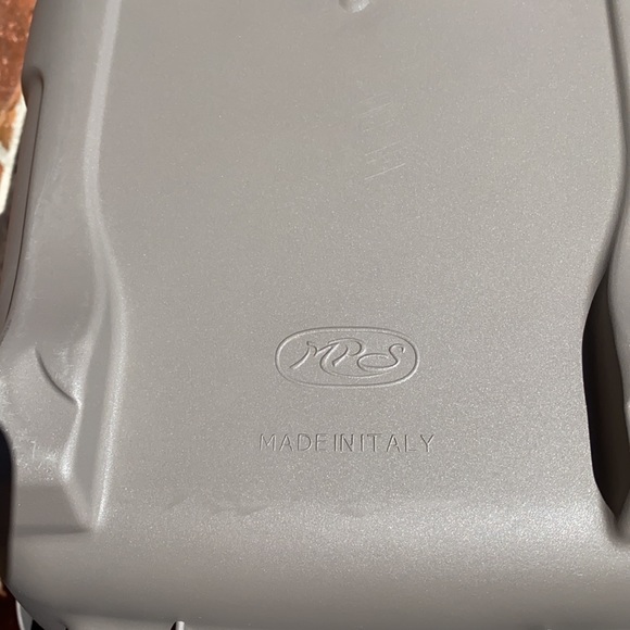 🐾Clean Small Pet Carrier, IATA Approved, Kit Included (Used 1x to transfer pet) - Picture 12 of 13